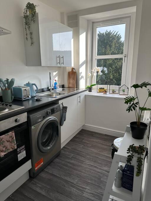 Cosy Authentic Flat In The Heart Of Galashiels Εξωτερικό φωτογραφία
